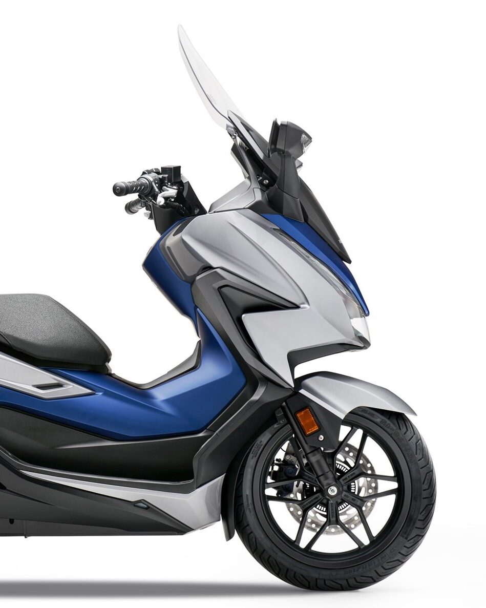 Honda Forza 125 Scooter Stock Photo - Alamy